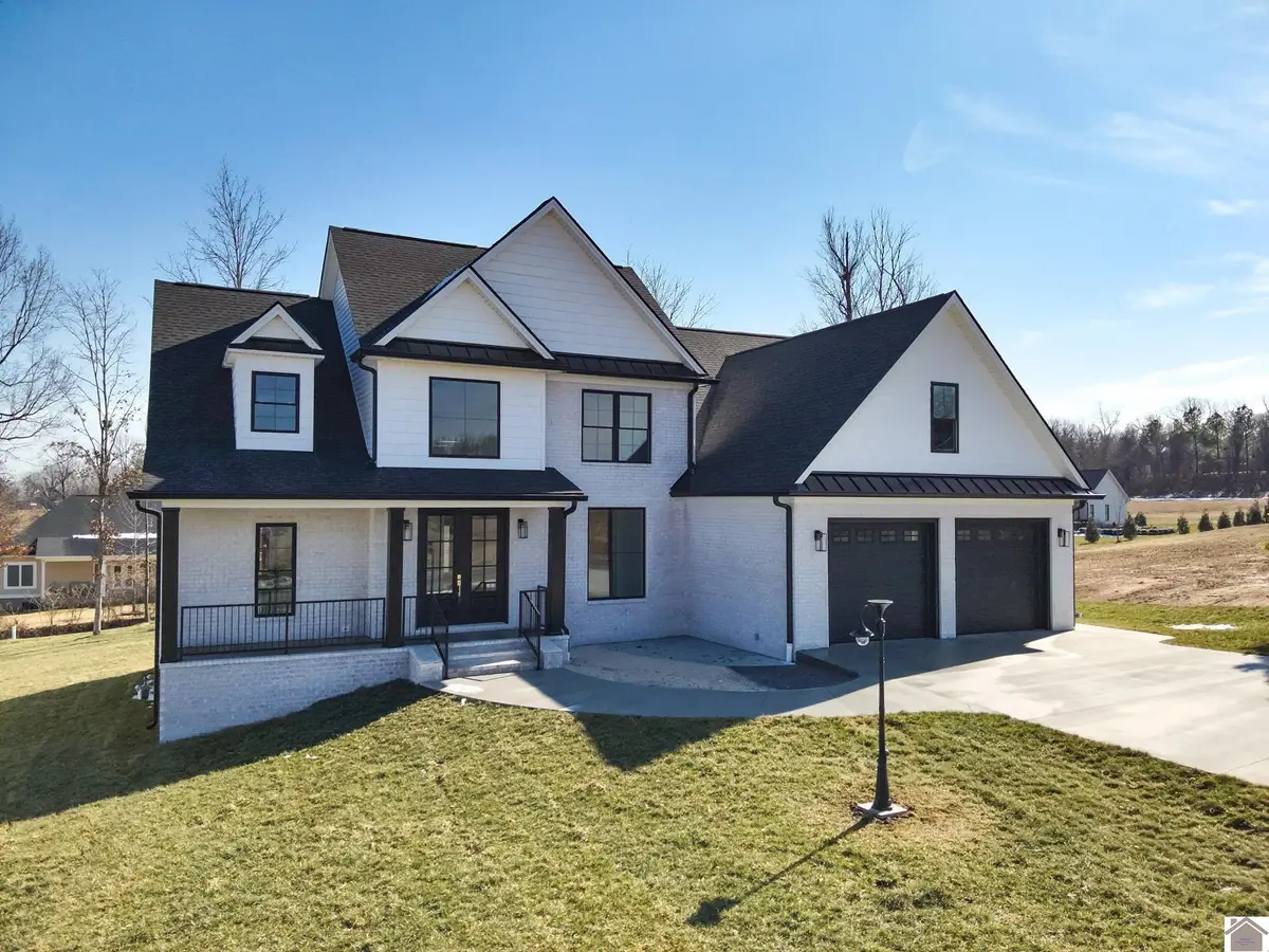 160 Overlook Drive, Paducah, KY 42003 - #1