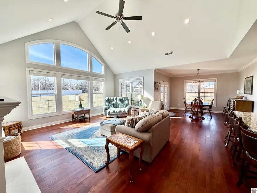 154 Westhaven, Paducah, KY 42001 - #2