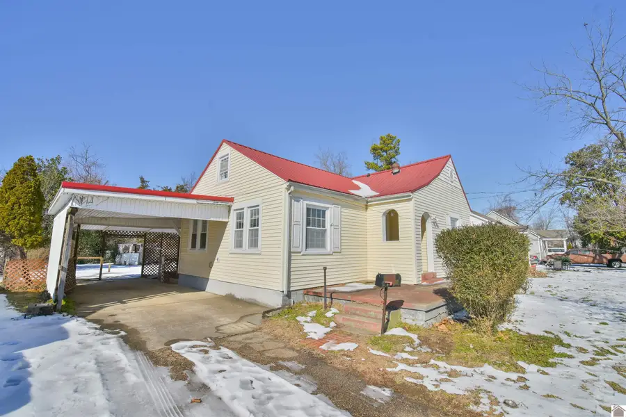 705 S 10th Street, Mayfield, KY 42066 - #2