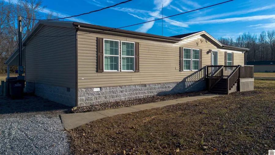 2332 Hovekamp Road, Paducah, KY 42003 - #2