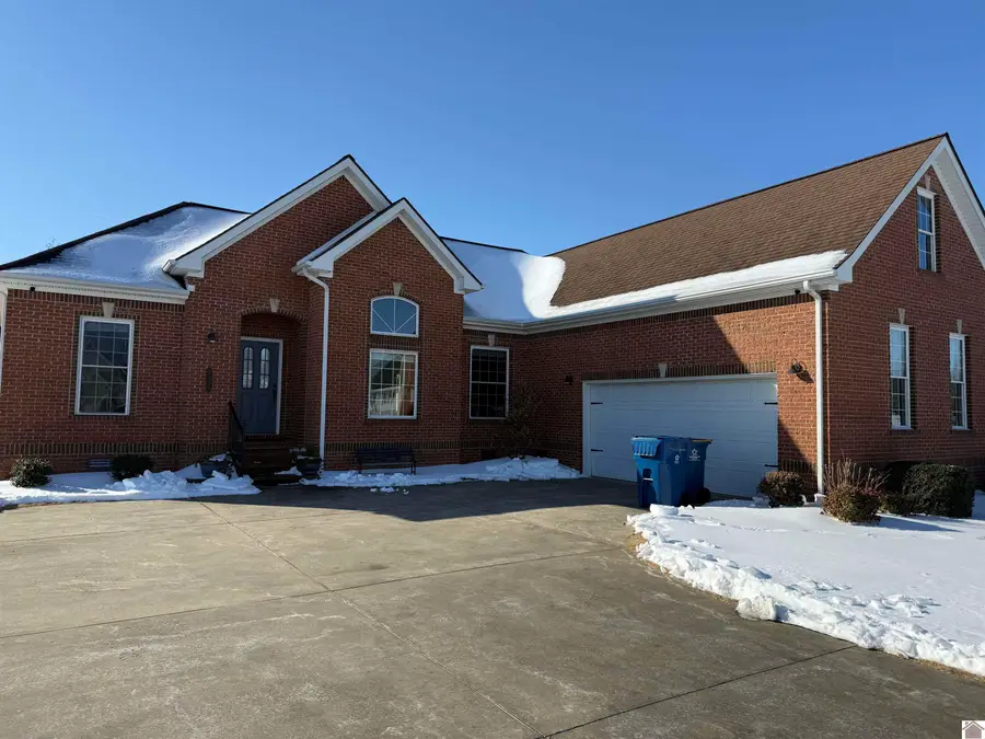 2255 Hal Drive, Murray, KY 42071 - #2