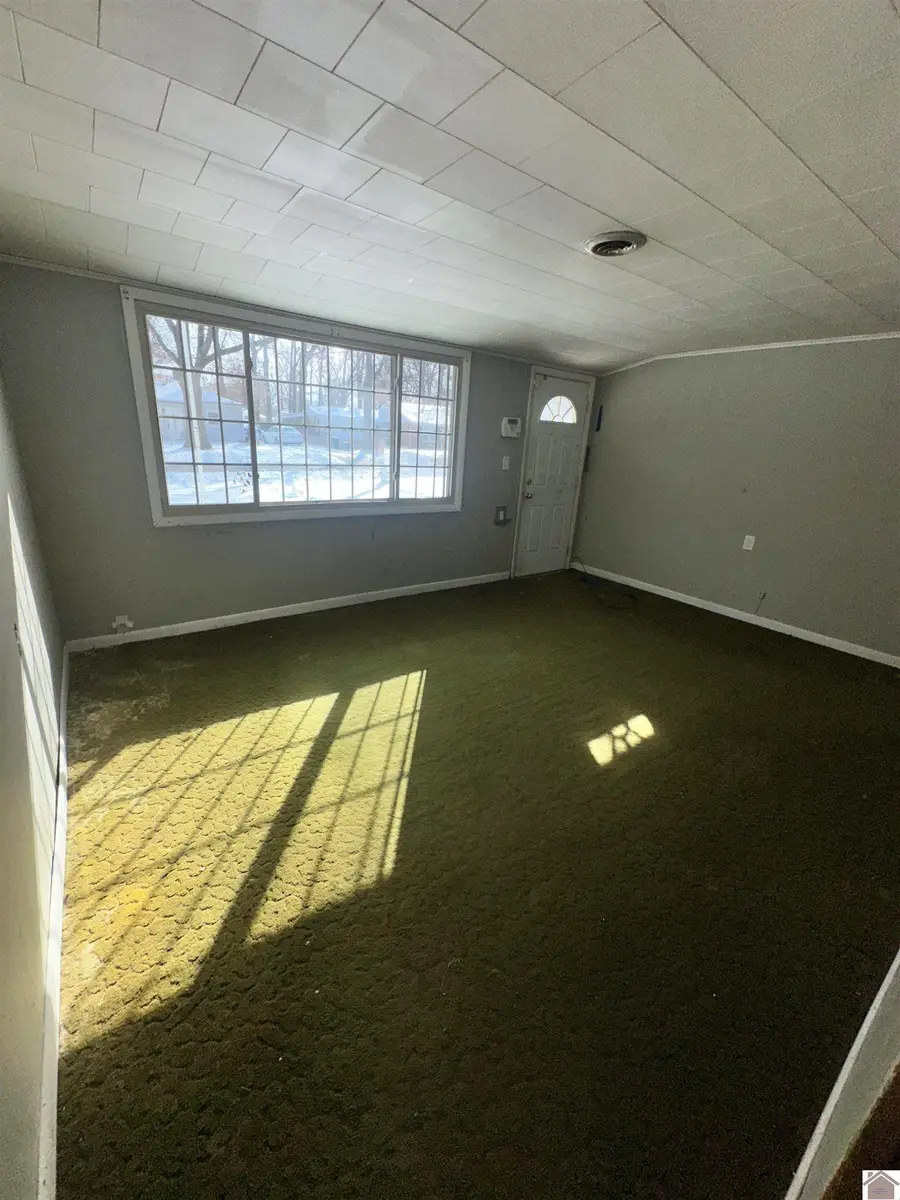 3017 Georgia St., Paducah, KY 42003 - #3