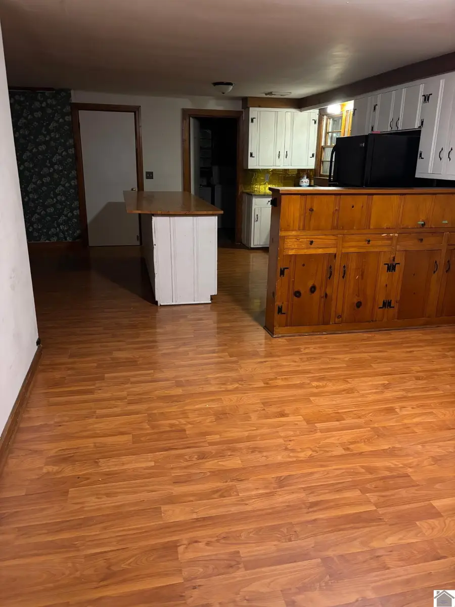 211 South 15th Street, Murray, KY 42071 - #3