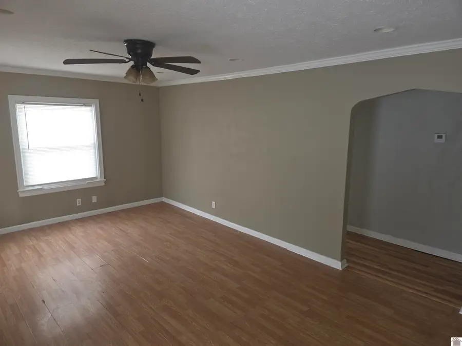 733 N 26th, Paducah, KY 42001 - #3