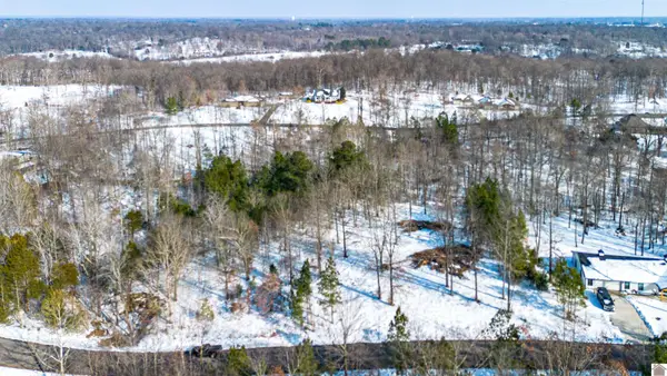 000 Woodridge Dr., Benton, KY 42025