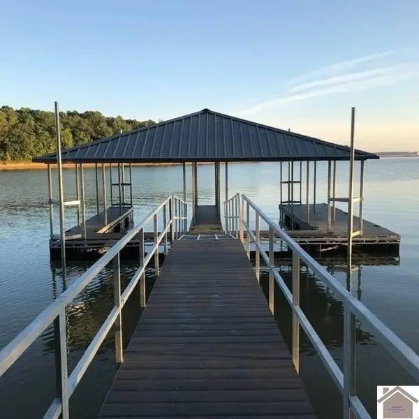 81 John Phillips Ln, Gilbertsville, KY 42024-4