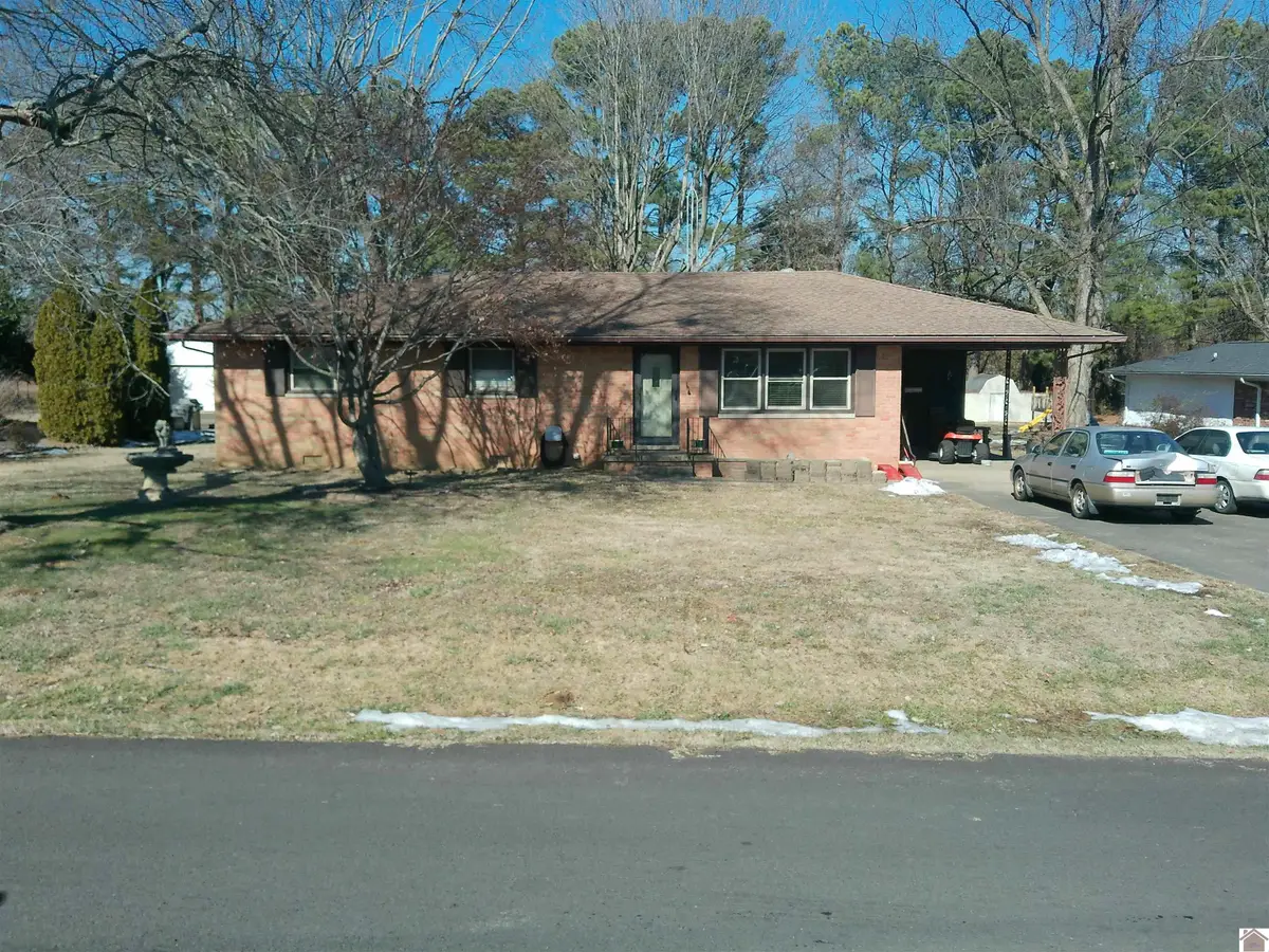 121 Lakeside Dr, Paducah, KY 42003 - #1