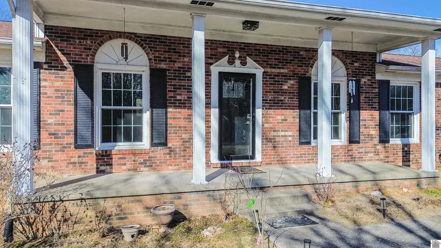 6025 Guyline Drive, Paducah, KY 42001 - #3