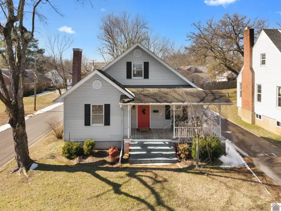 310 S 6th Street, Murray, KY 42071 - #3