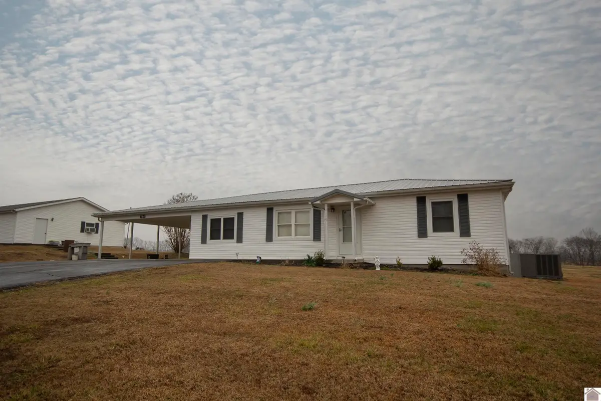 724 Armstrong, Smithland, KY 42081 - #1