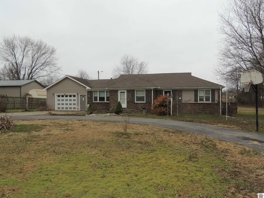 244 Ash Drive, Mayfield, KY 42066 - #2