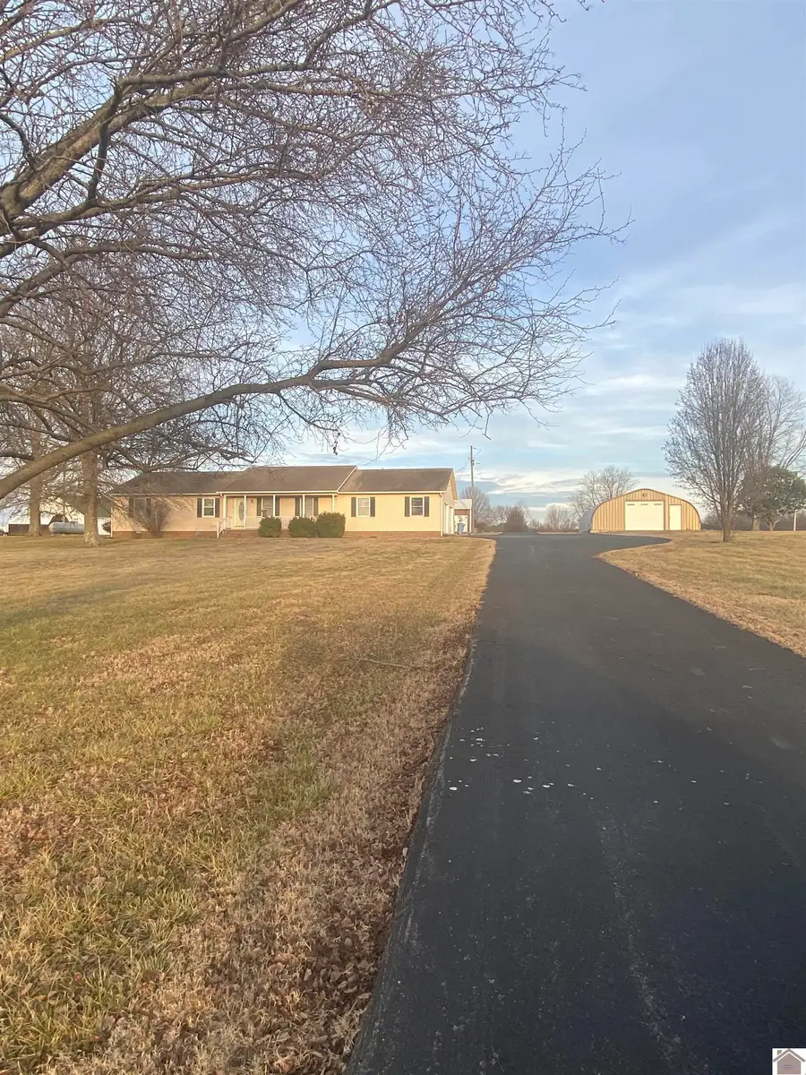 1250 Carter Road, Mayfield, KY 42066 - #2