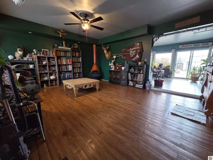 6421 Benton Road, Paducah, KY 42003-999 - #2