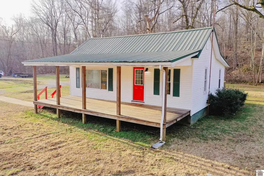 1880 Ky 293, Eddyville, KY 42038 - #2