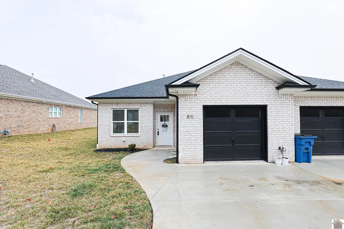 815 Elmdale Rd, Paducah, KY 42003 - #1