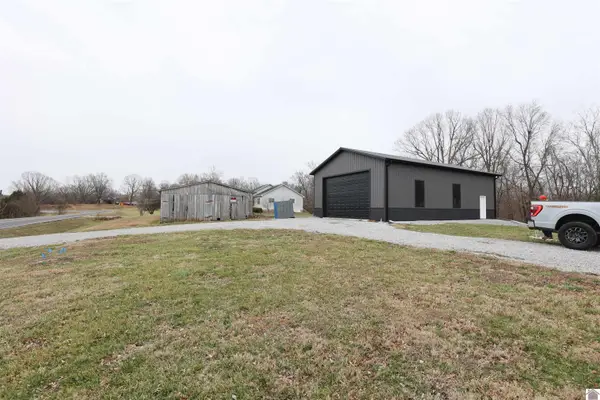 155 Ky 730 W, Eddyville, KY 42038
