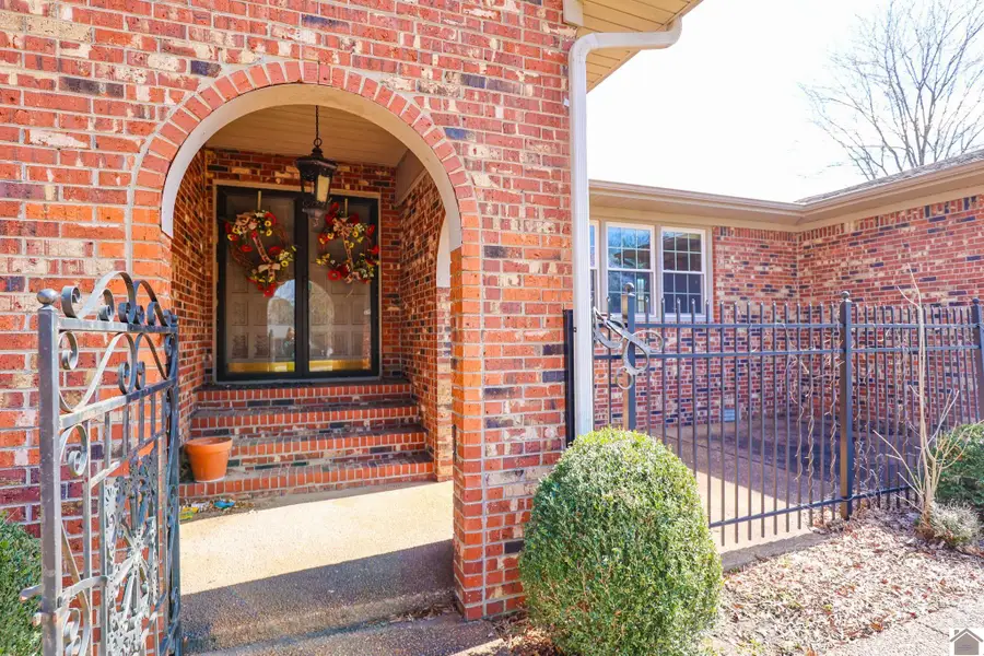 340 Hathaway Trail, Paducah, KY 42003 - #3