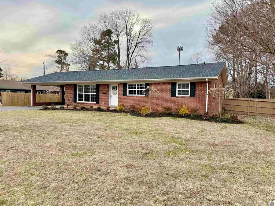 605 N 18th Street, Murray, KY 42071 - #2