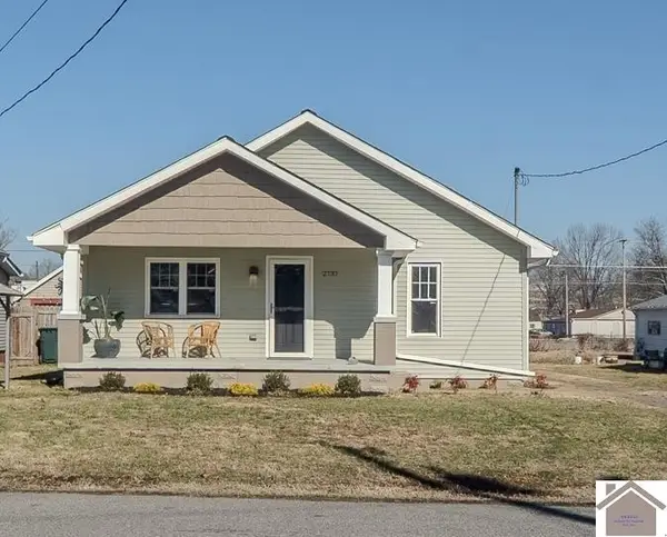 2737 Ohio St, Paducah, KY 42003