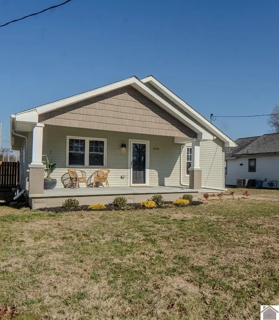 2737 Ohio St, Paducah, KY 42003 - #2