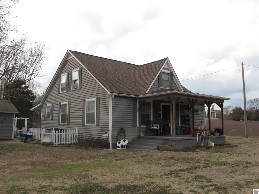 9047 State Route 94 E, Fulton, KY 42041 - #3
