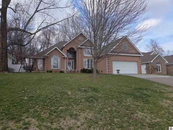 901 Aspen Way, Paducah, KY 42003