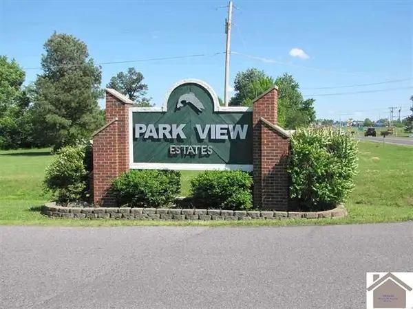 170 Deerfield Circle, Benton, KY 42025