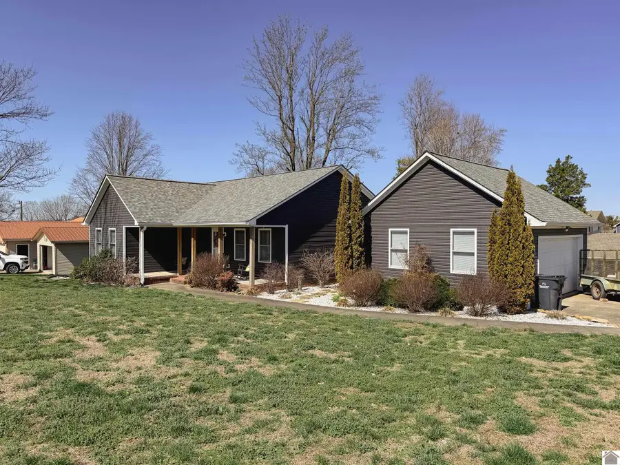 103 Dogwood Ln, Princeton, KY 42445 - #2