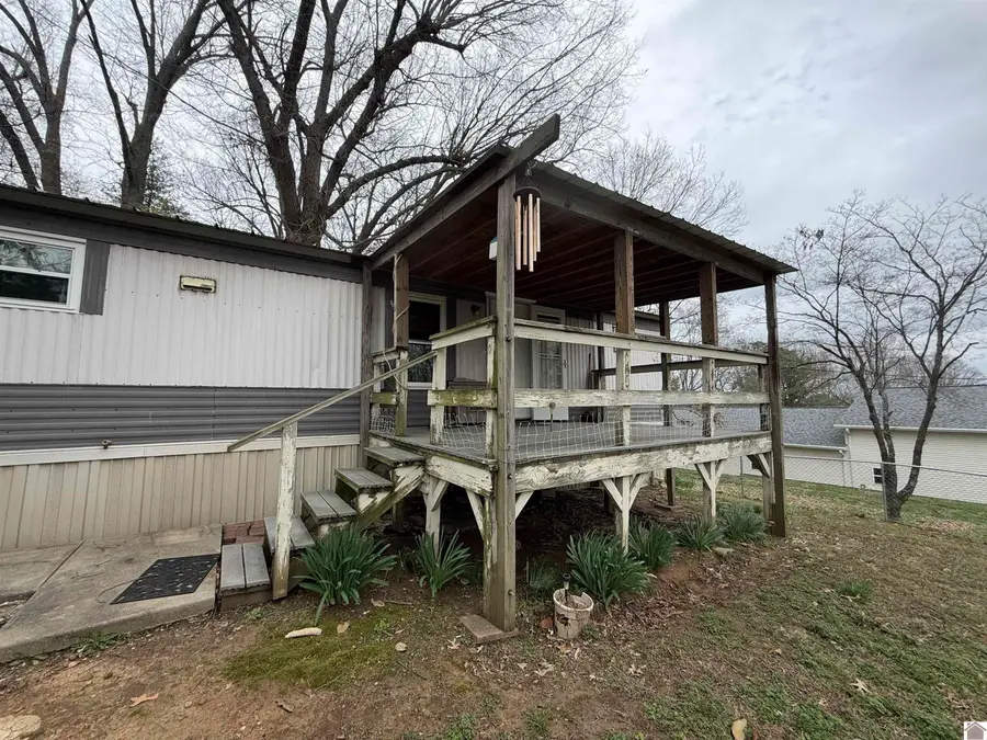 735 Sills Lane, Paducah, KY 42003-0000 - #2