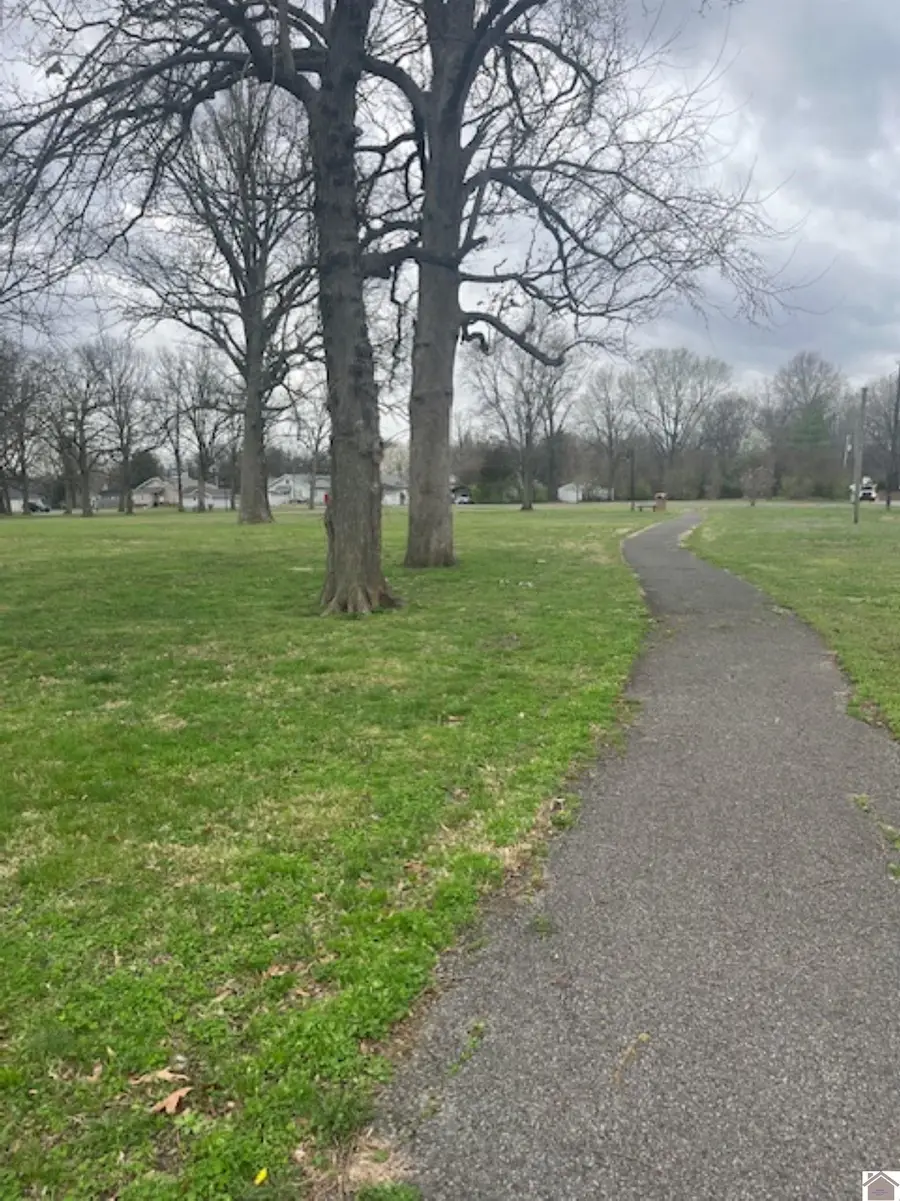 1905 B Street, Paducah, KY 42003 - #3