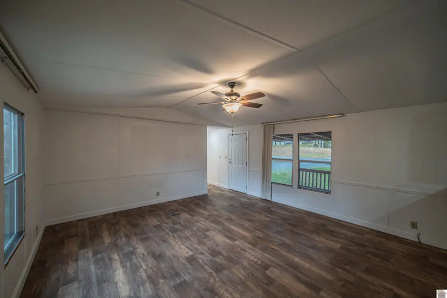 1429 State Route 1271, Kuttawa, KY 42055 - #2