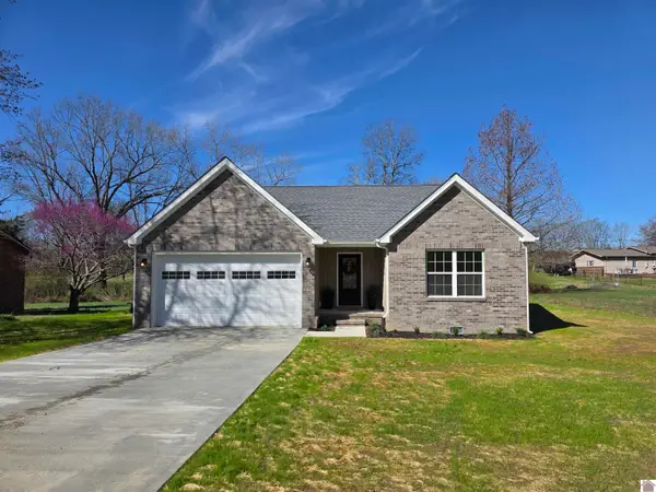 422 Maplewood Circle, Murray, KY 42071