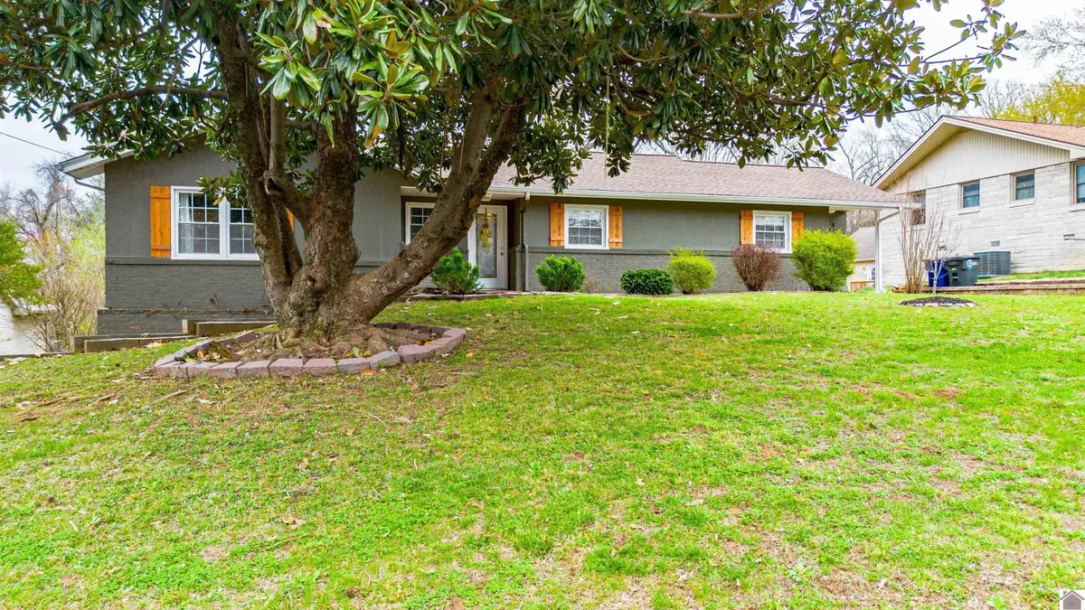 726 Woodland Dr, Paducah, KY 42001 - #1