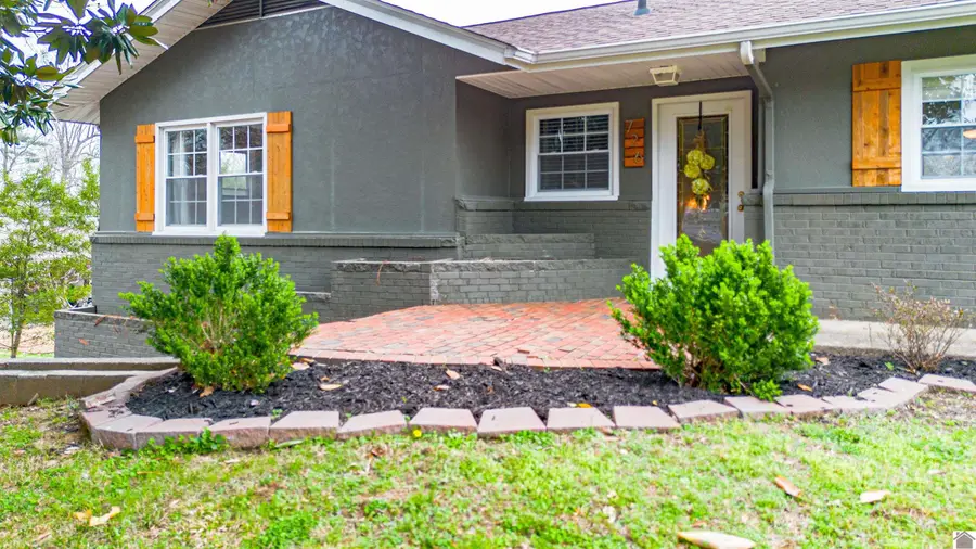 726 Woodland Dr, Paducah, KY 42001 - #2