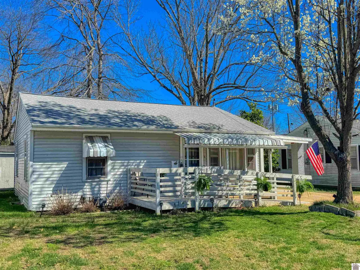 609 S 9th Street, Murray, KY 42071 - #1