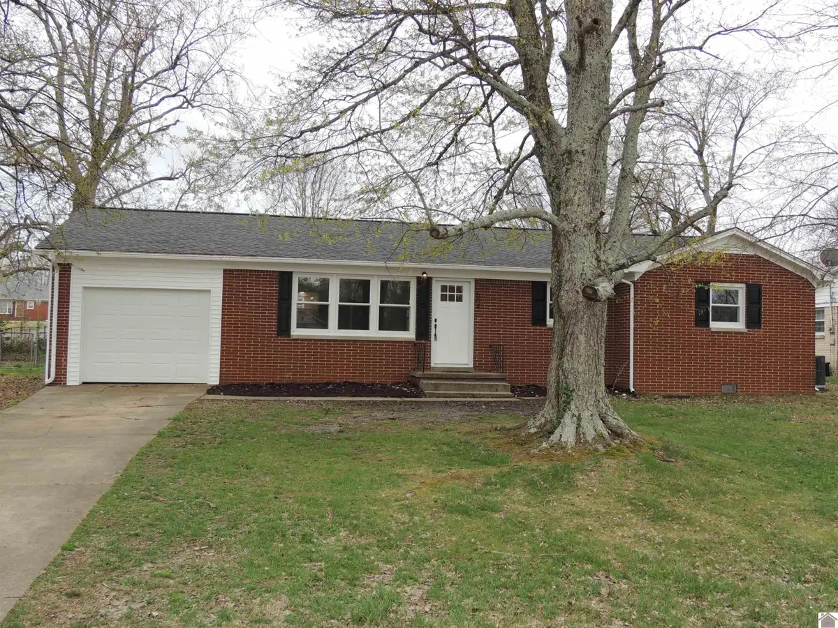 604 Hillside, Mayfield, KY 42066 - #1