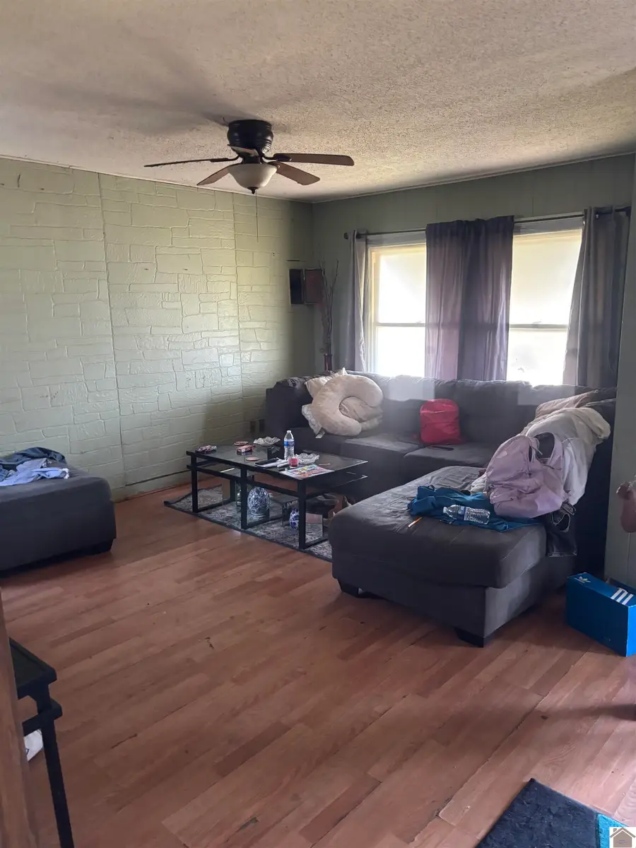 1035 Harrison, Paducah, KY 42001 - #3