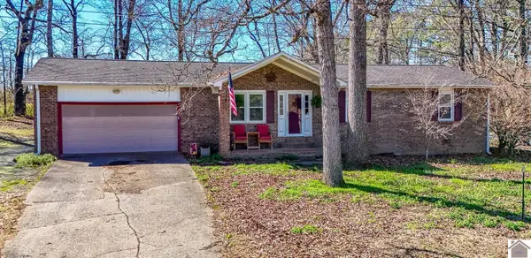 73 Whispering Oaks Loop, Mayfield, KY 42066