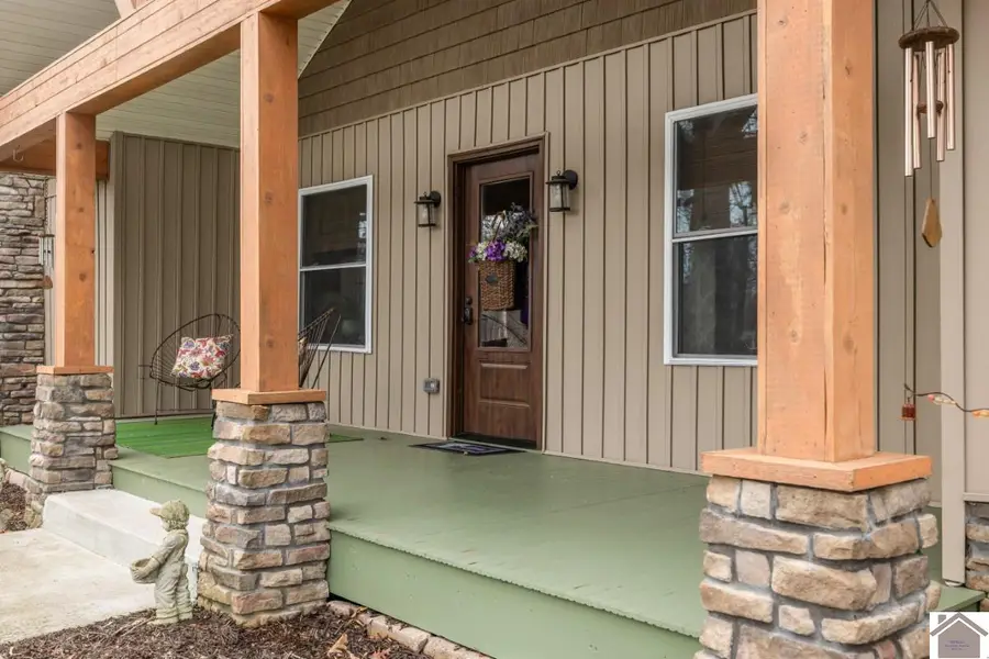 220 Sheehan Bridge Road, Paducah, KY 42003 - #2