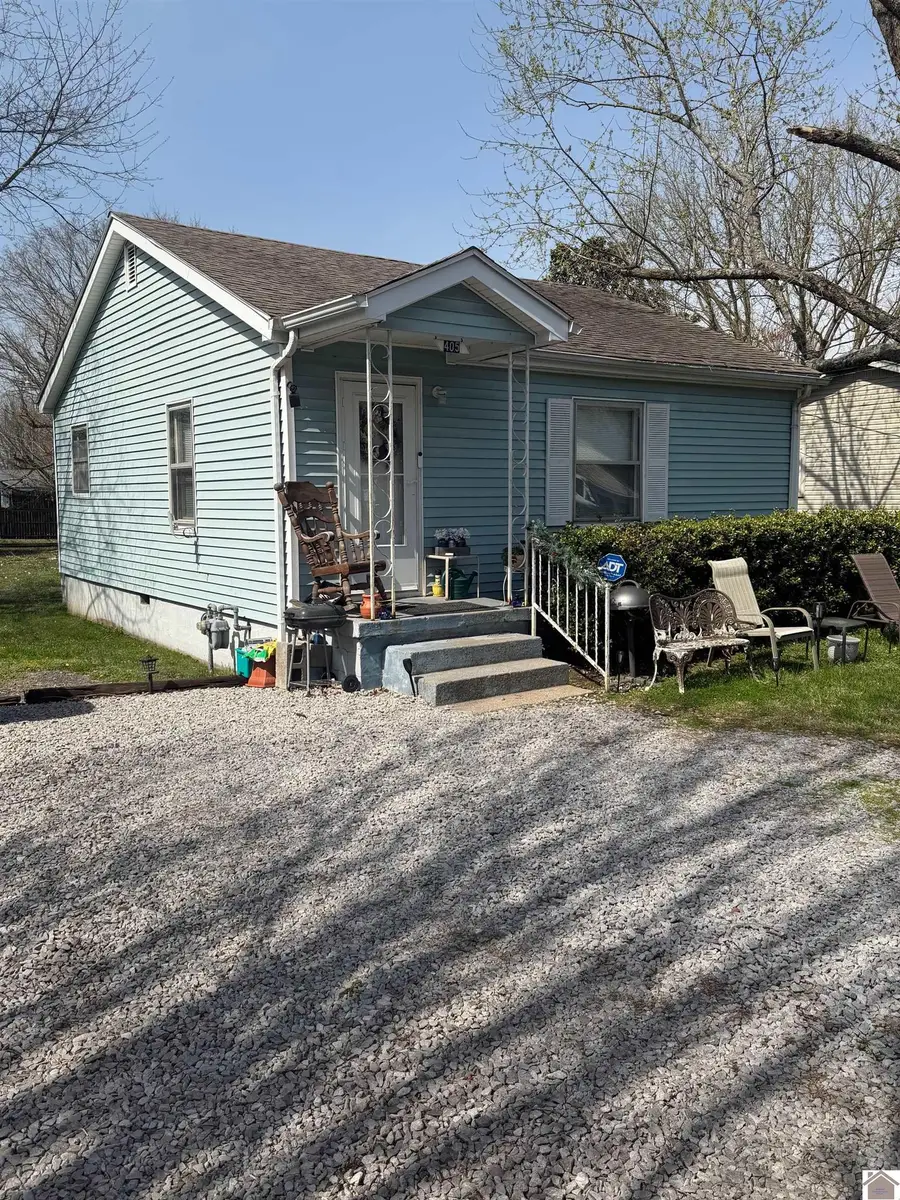 405 S Wooldridge Rd, Hopkinsville, KY 42240 - #2