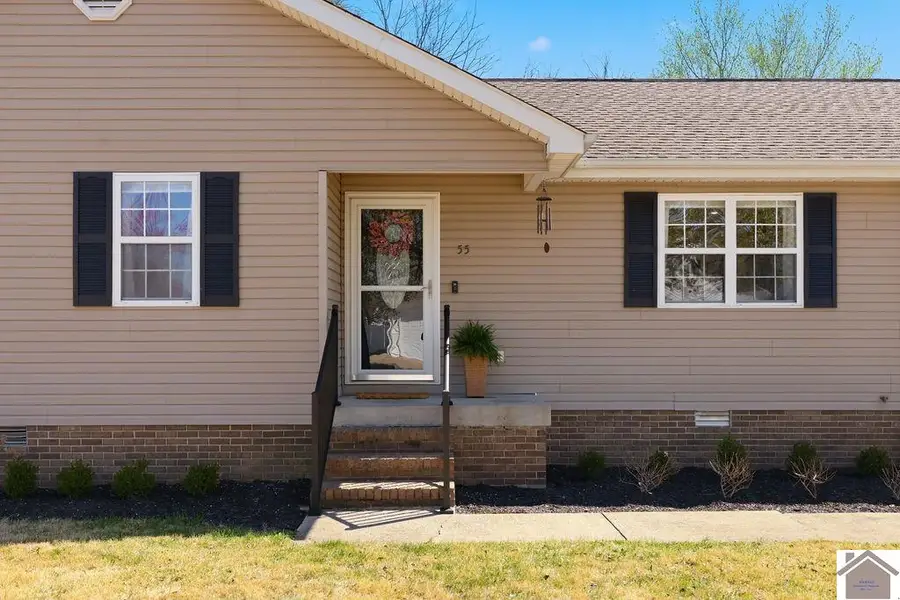 55 Heather Ln, Benton, KY 42025 - #2