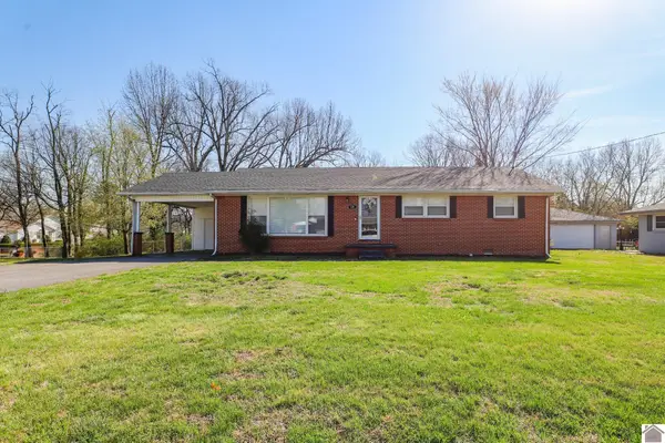 130 Milton Dr, Paducah, KY 42001