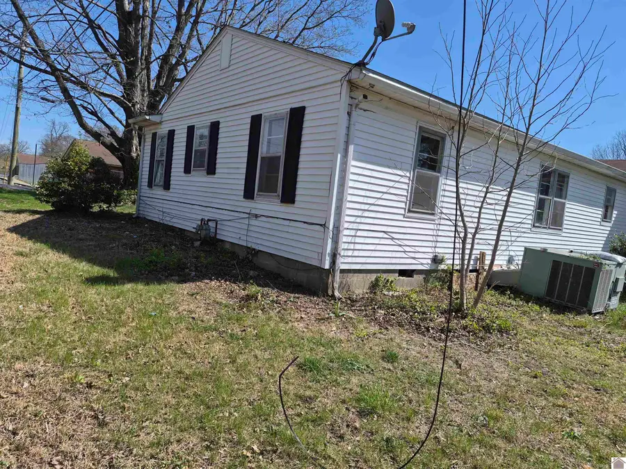 125 Barclay St, Clinton, KY 42031 - #2