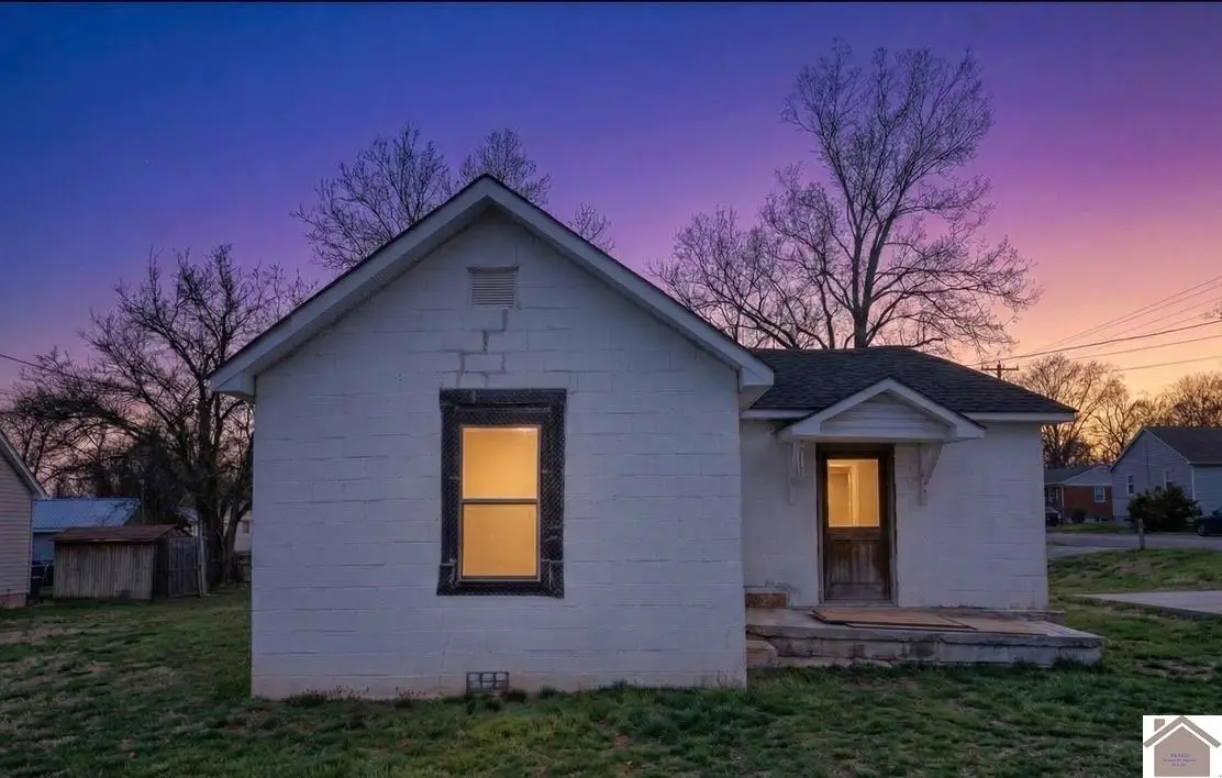 410 S Streets Ave, Elkton, KY 42220 - #1