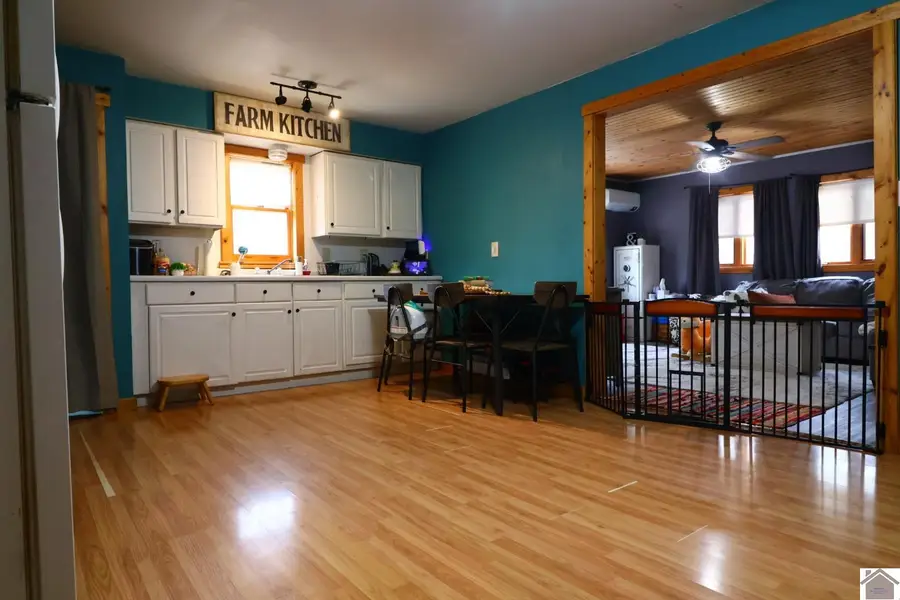 43 Barnacle Dr, New Concord, KY 42076 - #2