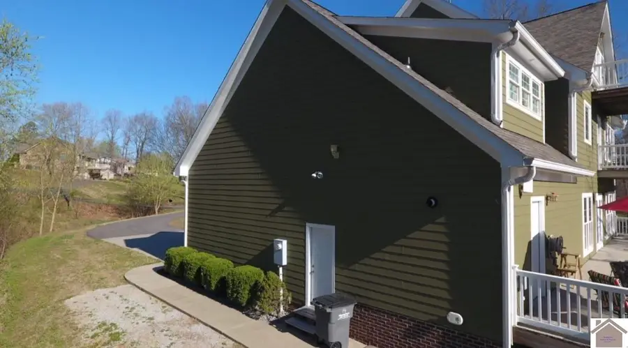 5710 Kentucky Dam Rd, Paducah, KY 42001 - #2