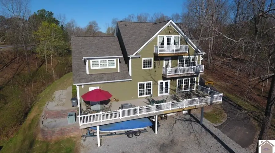 5710 Kentucky Dam Rd, Paducah, KY 42001 - #3