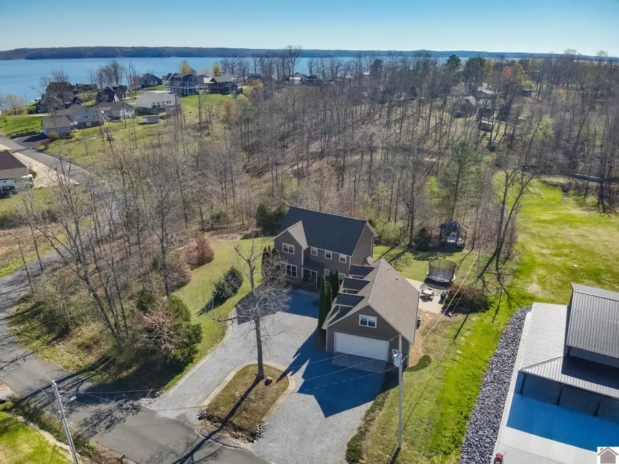 282 Vista Dr, Gilbertsville, KY 42044 - #2