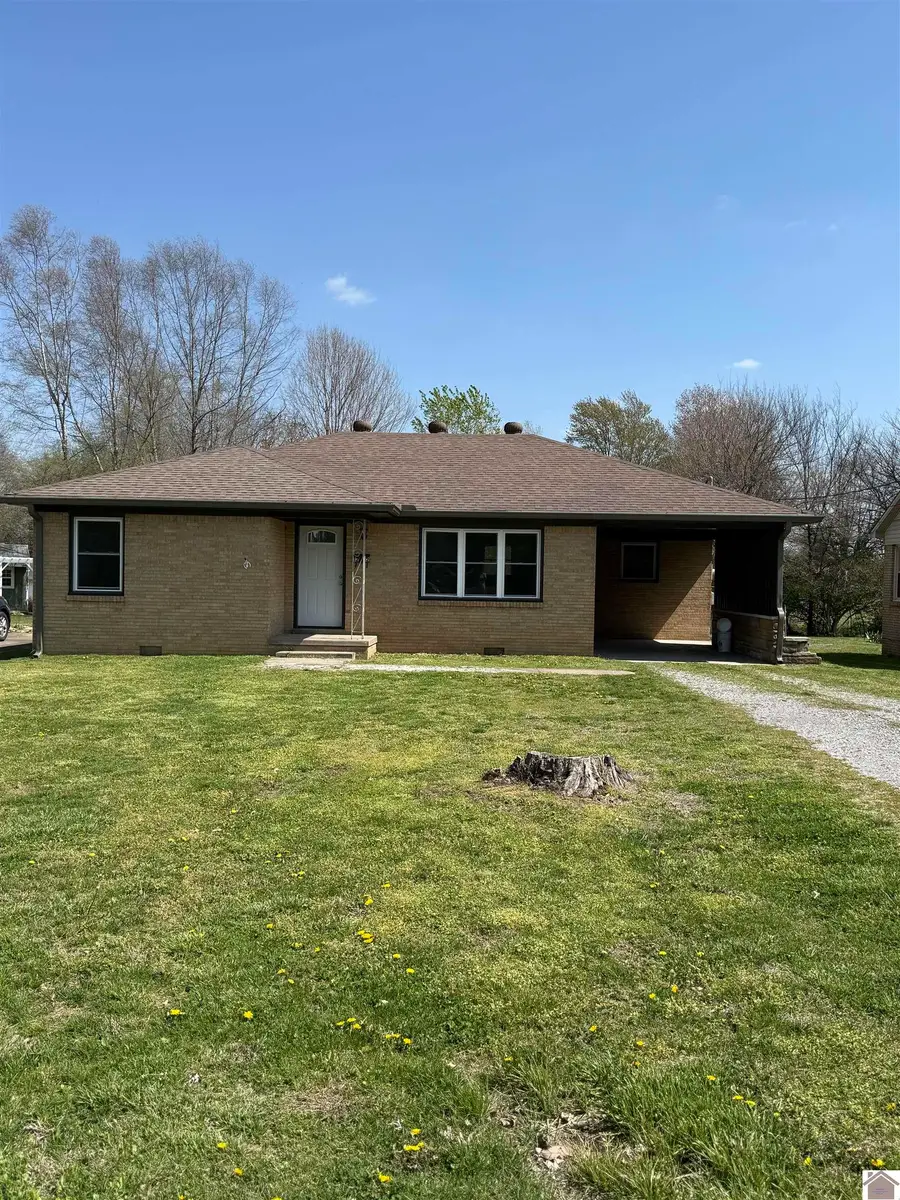 1212 Murray St, Mayfield, KY 42066 - #2