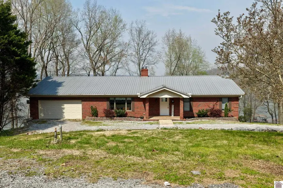 81 Beech Point Dr., Cadiz, KY 42211 - #2